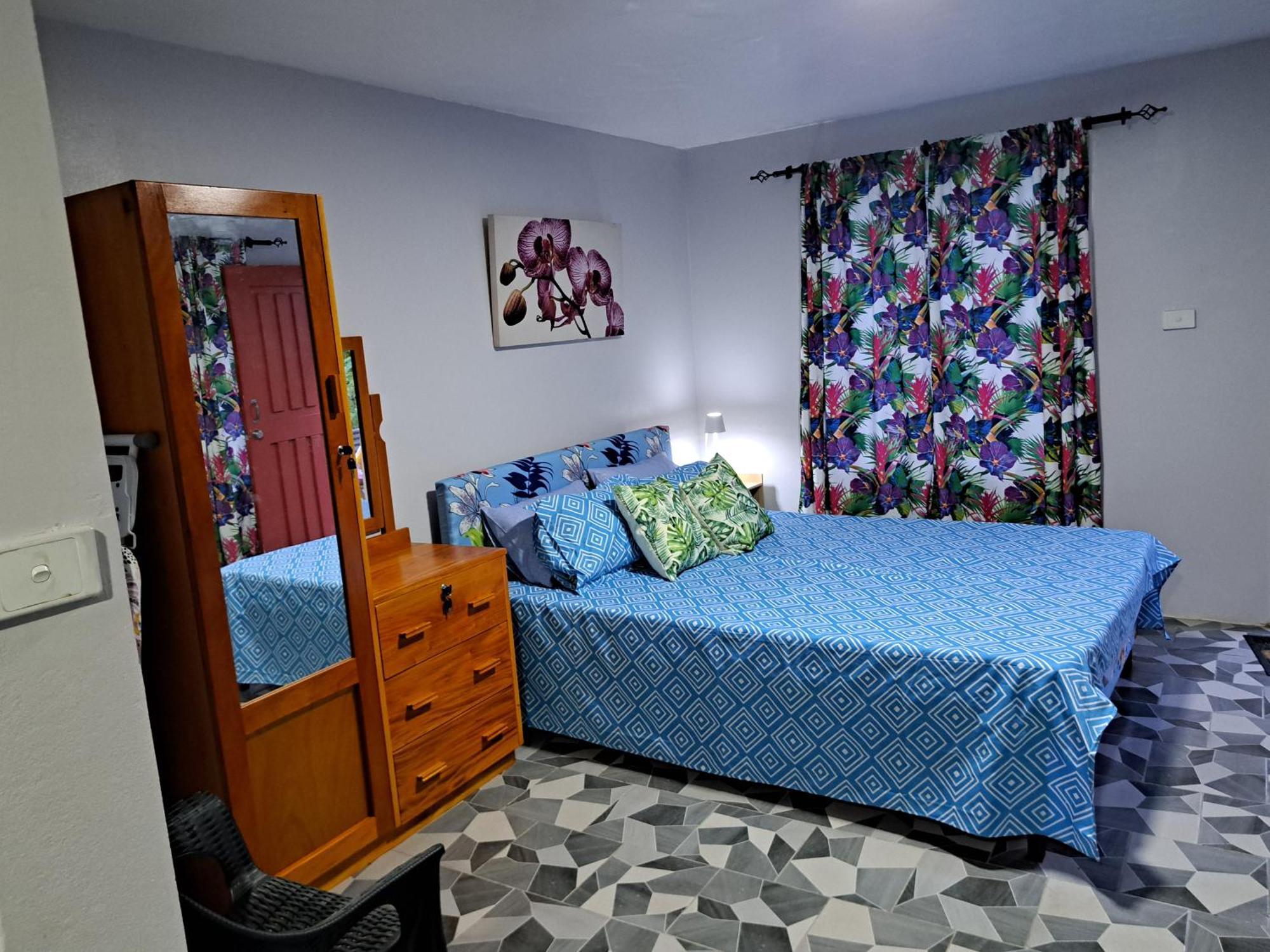 Bed and Breakfast Tropical Almond Haven Сува Экстерьер фото