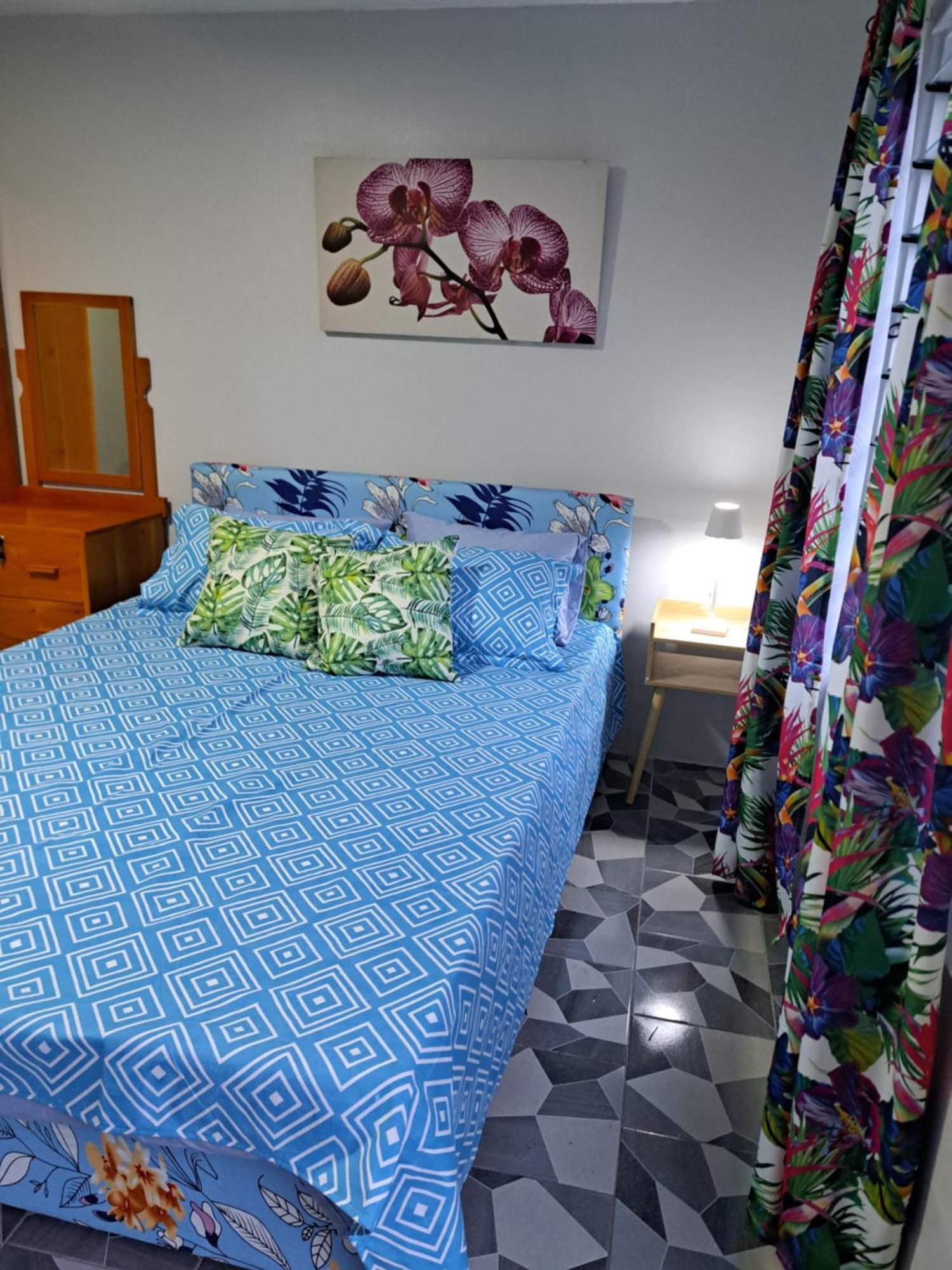 Bed and Breakfast Tropical Almond Haven Сува Экстерьер фото
