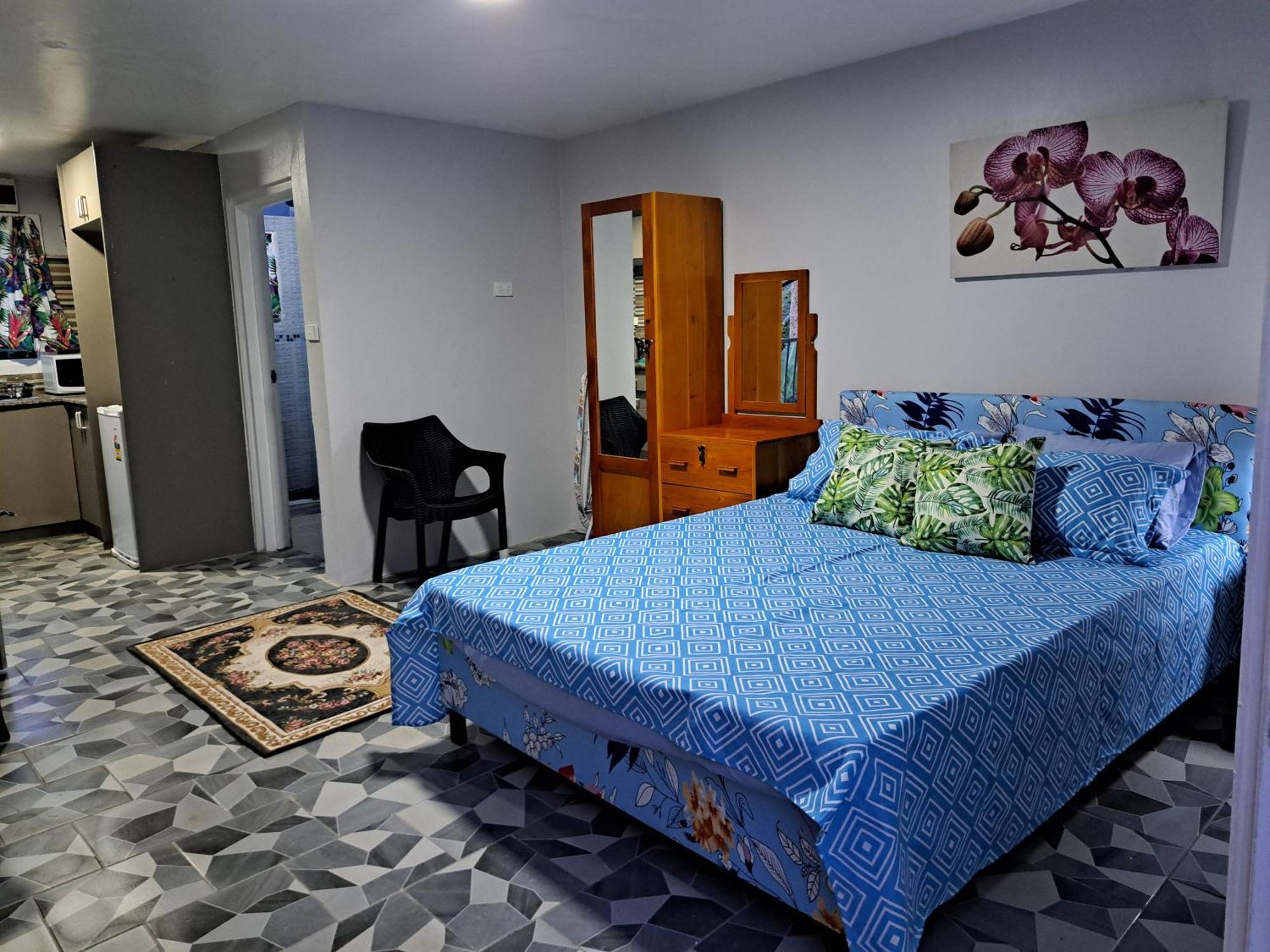 Bed and Breakfast Tropical Almond Haven Сува Экстерьер фото