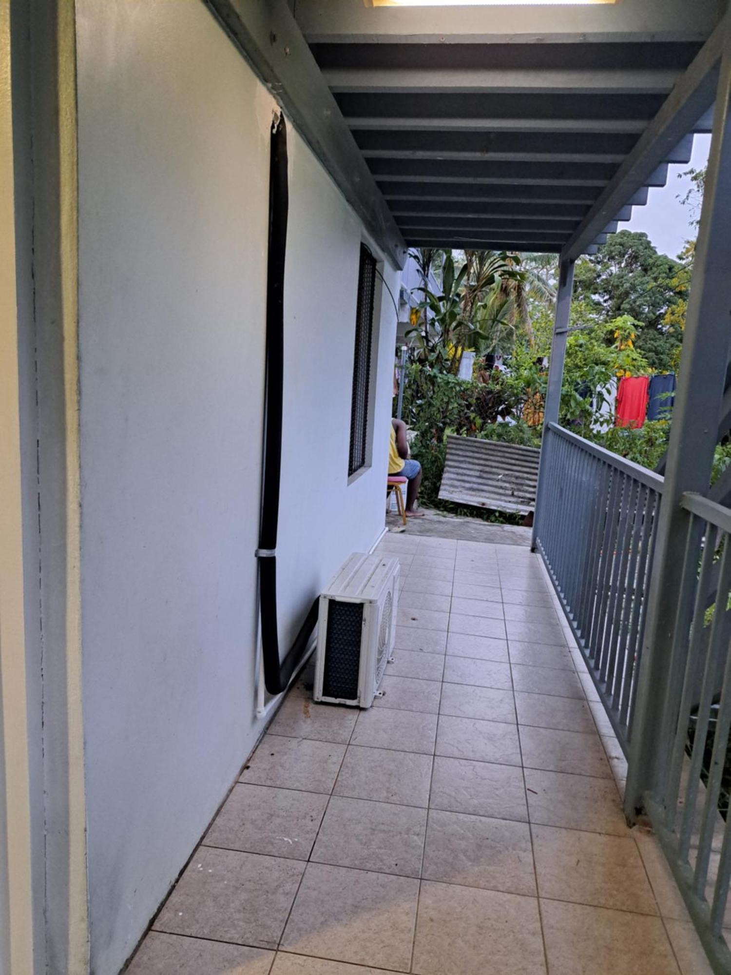 Bed and Breakfast Tropical Almond Haven Сува Экстерьер фото